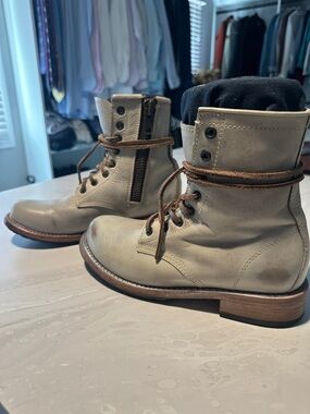 Freebird by Steven Women's Lace-Up Leather Boots in Light Gray with Brown Laces